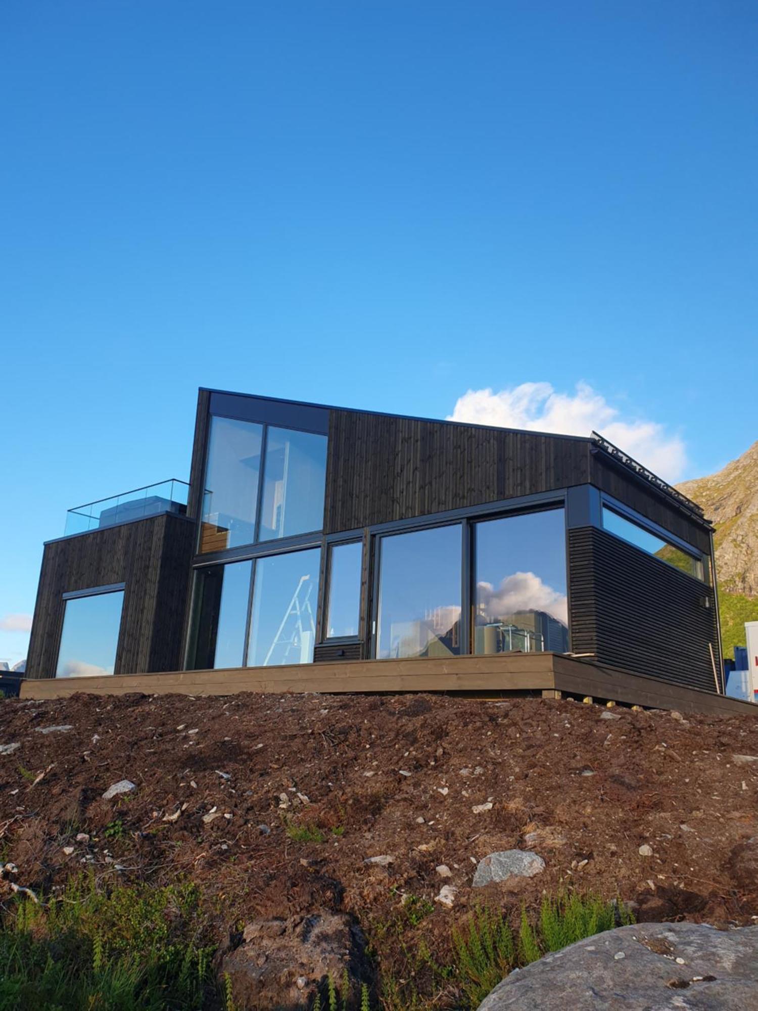 Hoda Cabin - Luxury Lodge With Jacuzzi And Sauna Lyngværet Extérieur photo