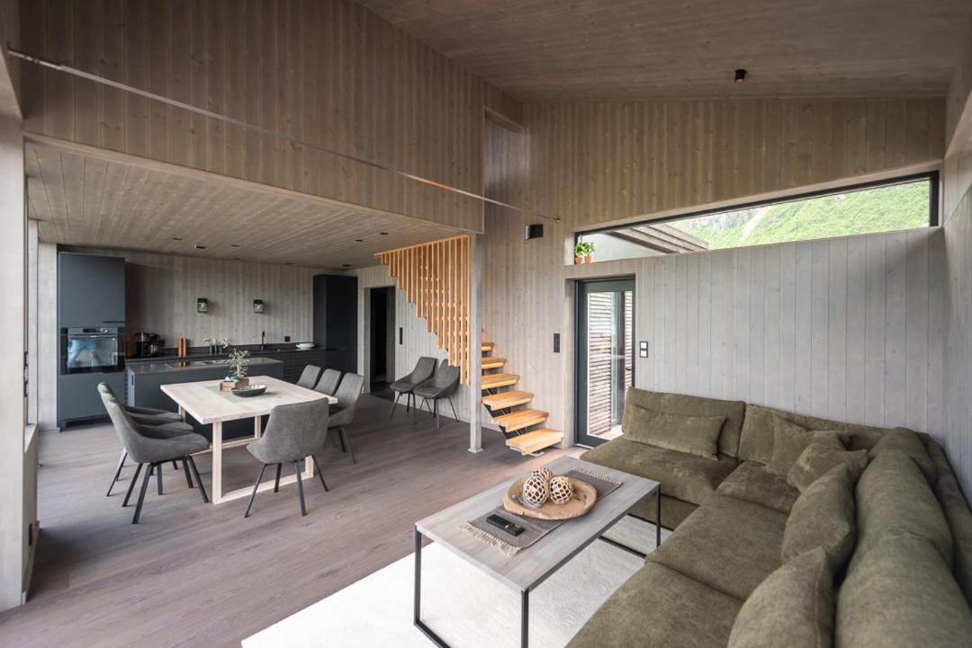 Hoda Cabin - Luxury Lodge With Jacuzzi And Sauna Lyngværet Extérieur photo