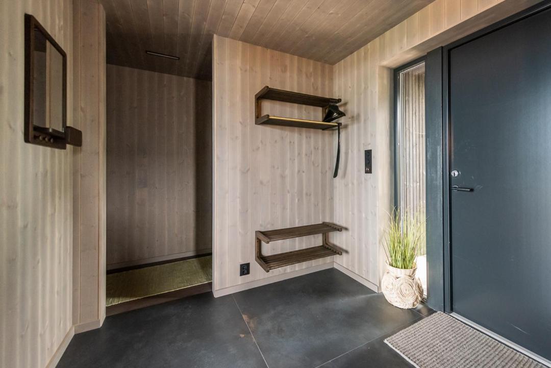 Hoda Cabin - Luxury Lodge With Jacuzzi And Sauna Lyngværet Extérieur photo