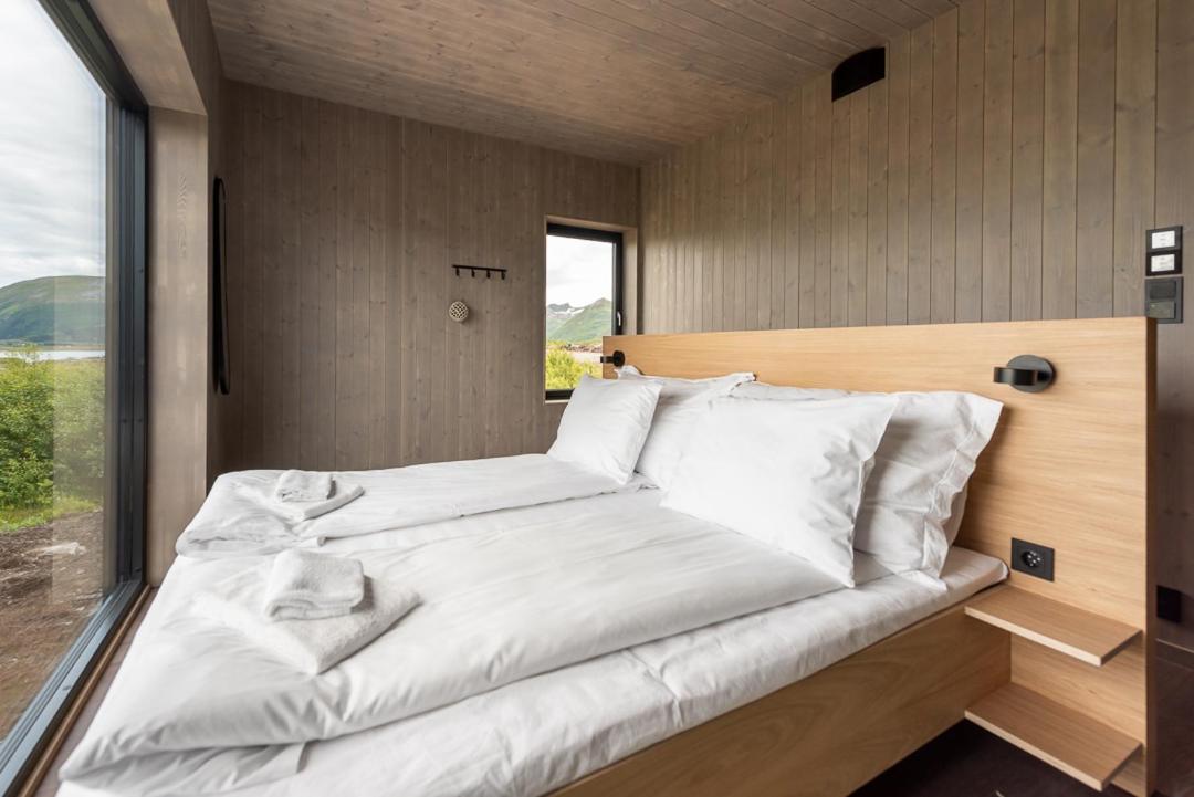 Hoda Cabin - Luxury Lodge With Jacuzzi And Sauna Lyngværet Extérieur photo