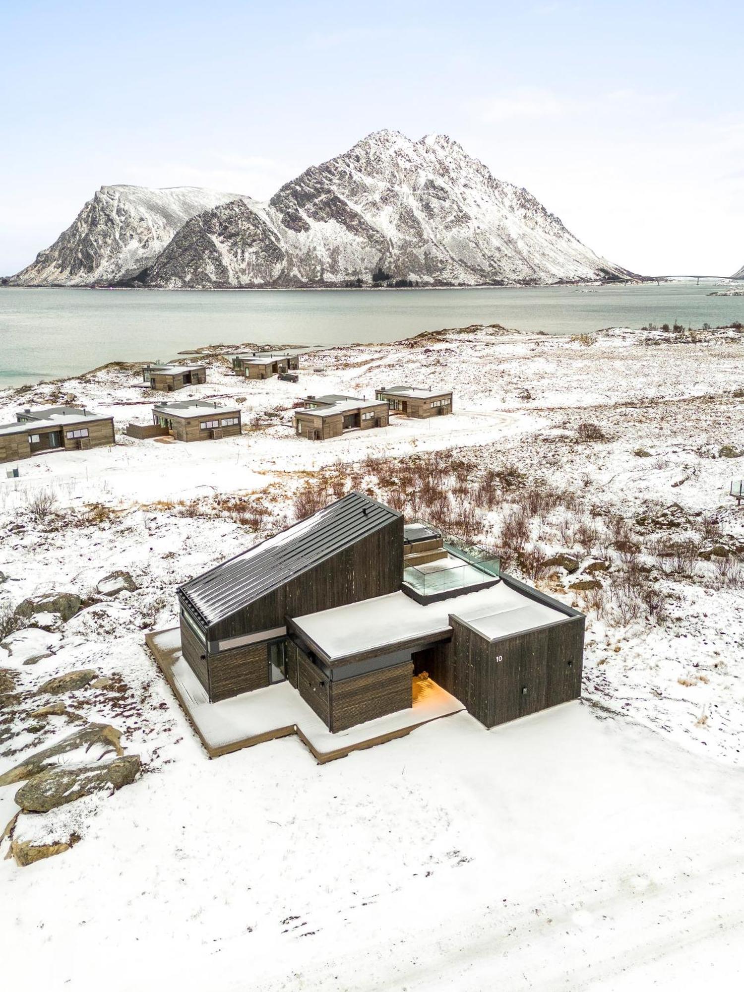 Hoda Cabin - Luxury Lodge With Jacuzzi And Sauna Lyngværet Extérieur photo